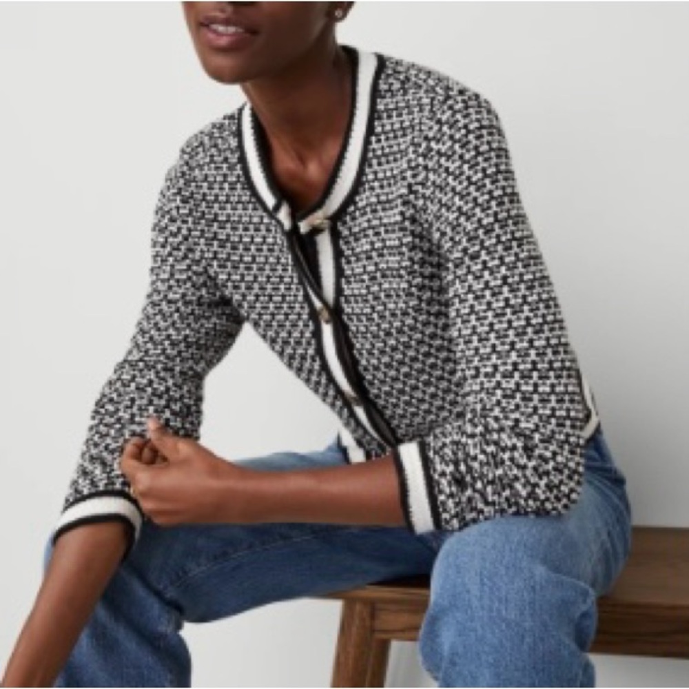NWOT Ann Taylor Black and White Geo Stitch Jacket Cardigan in Size Small